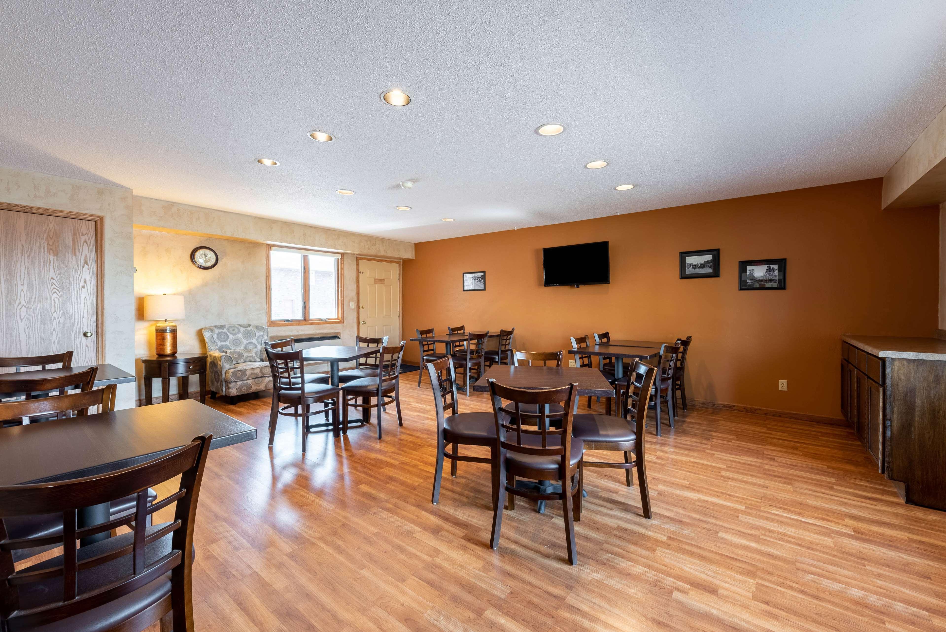 圣玛丽斯美洲最佳价值套房酒店 St. Marys 外观 照片